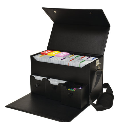 Ultra PRO: Adventure Chest