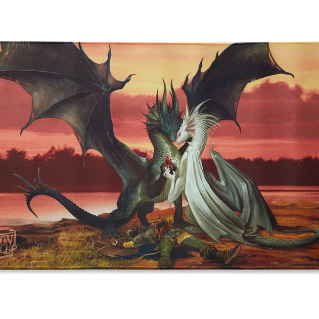 Dragon Shield Playmat – Valentines Day Dragons